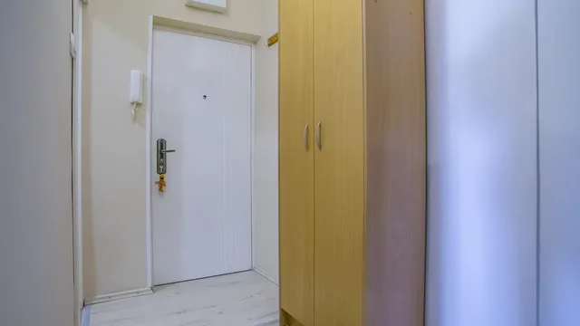 Квартира 1.5+1 в районе Нови Београд